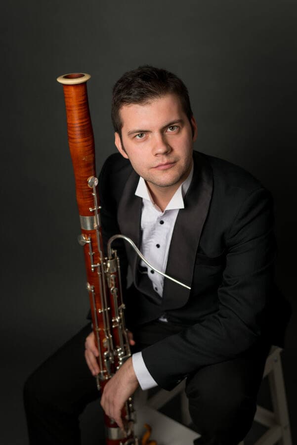 Arseniy Shkaptsov press photo